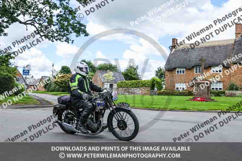 Vintage motorcycle club;eventdigitalimages;no limits trackdays;peter wileman photography;vintage motocycles;vmcc banbury run photographs